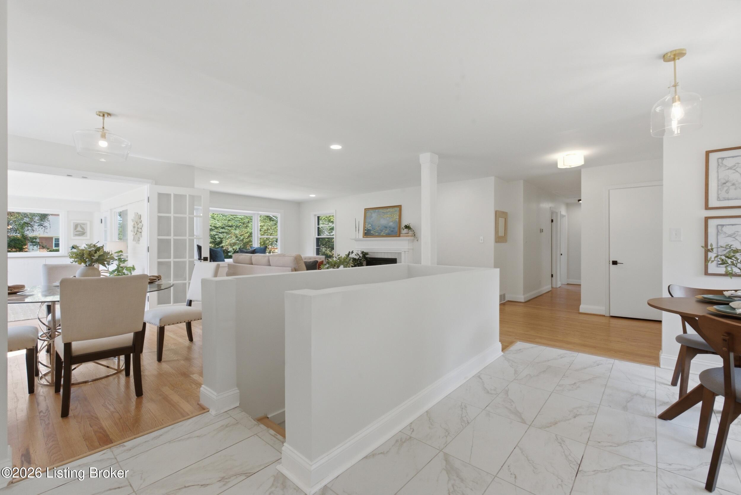204 N Chadwick Rd