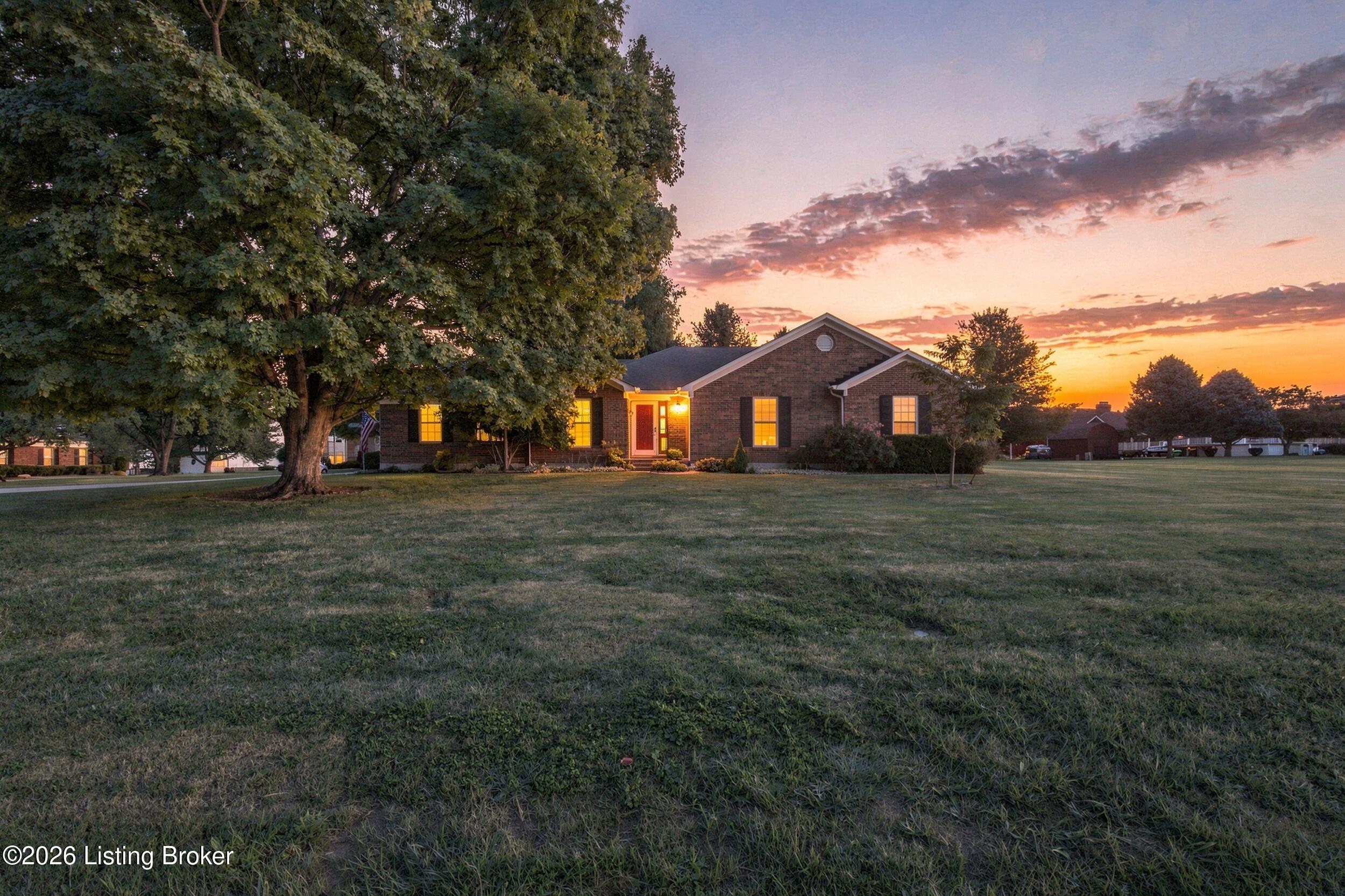 1318 Worth Ave