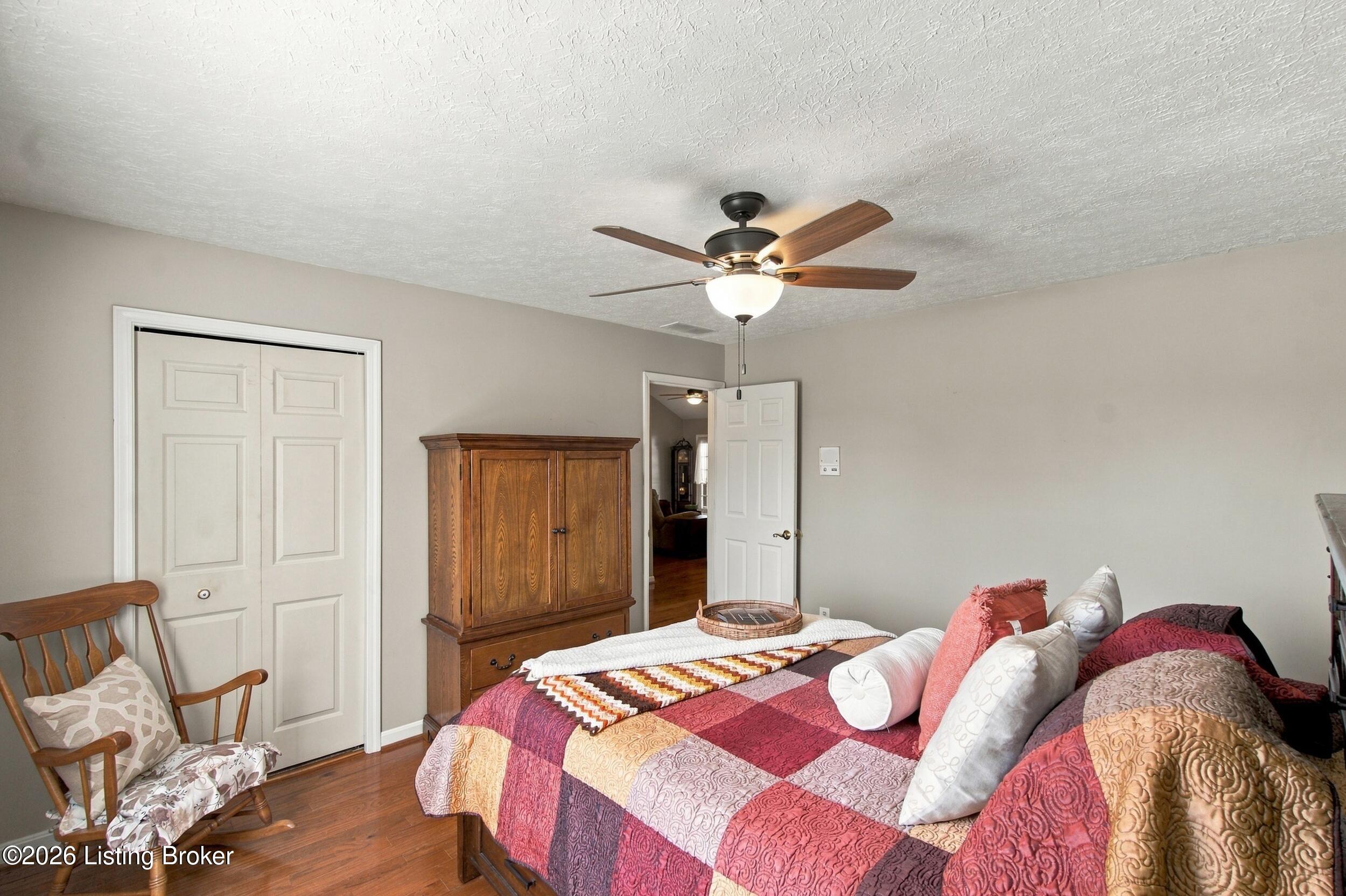 1318 Worth Ave