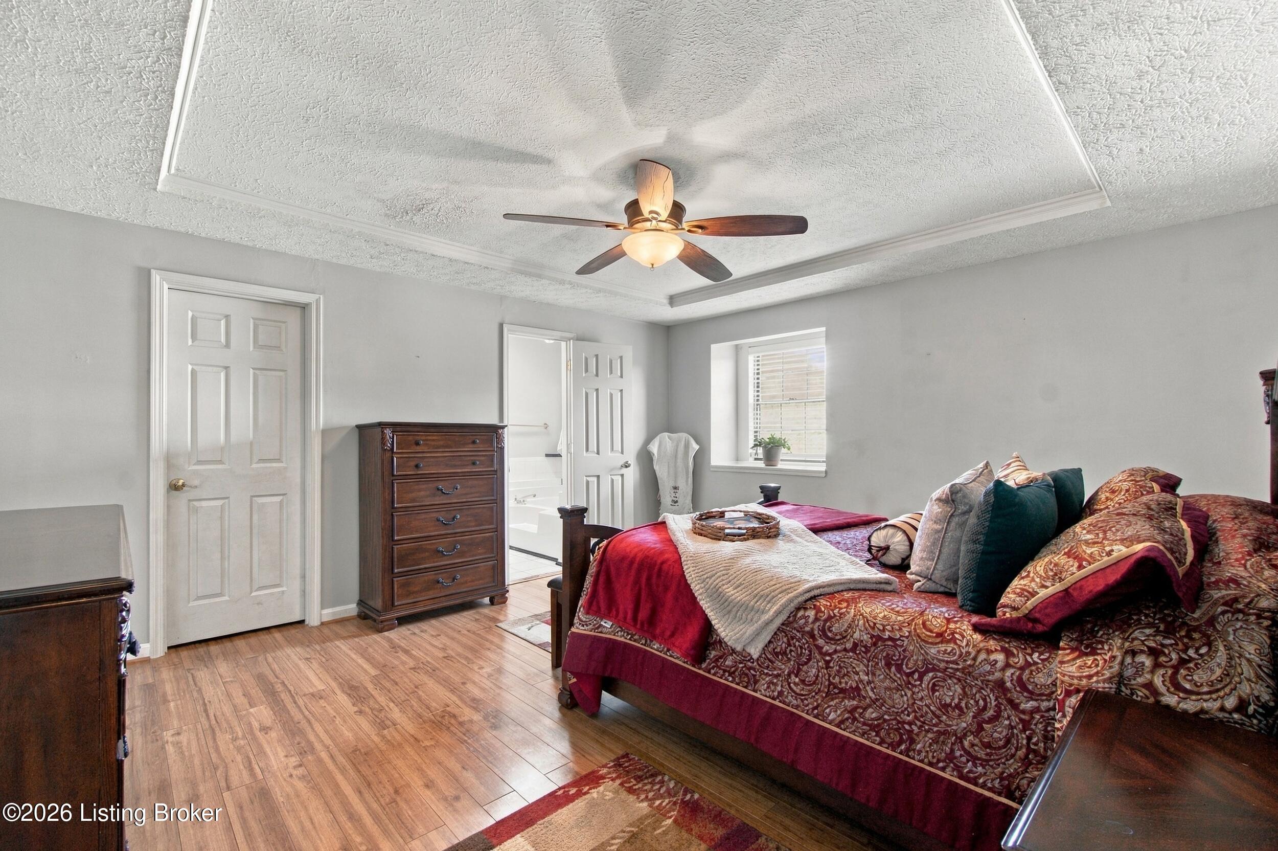 1318 Worth Ave