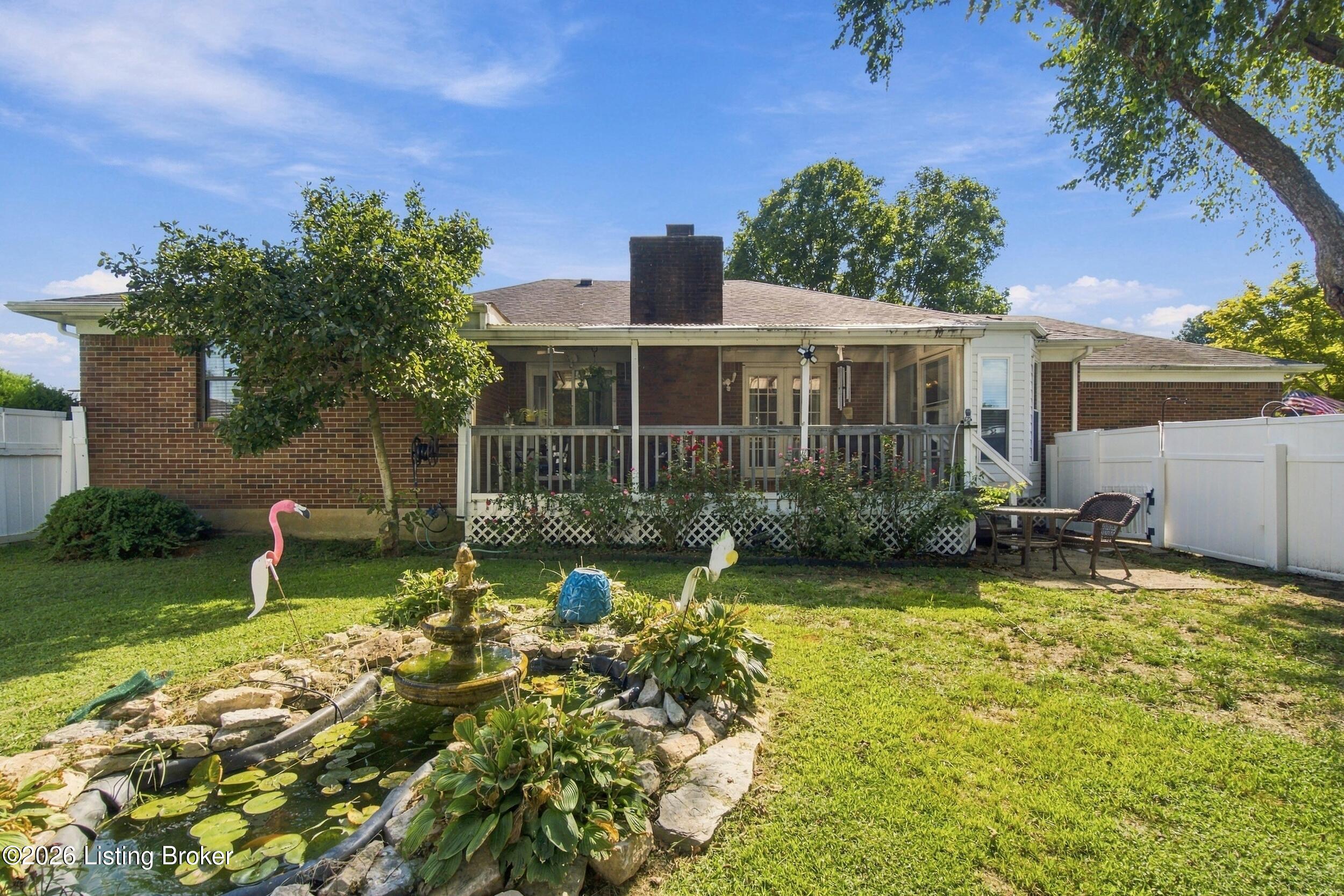 1318 Worth Ave
