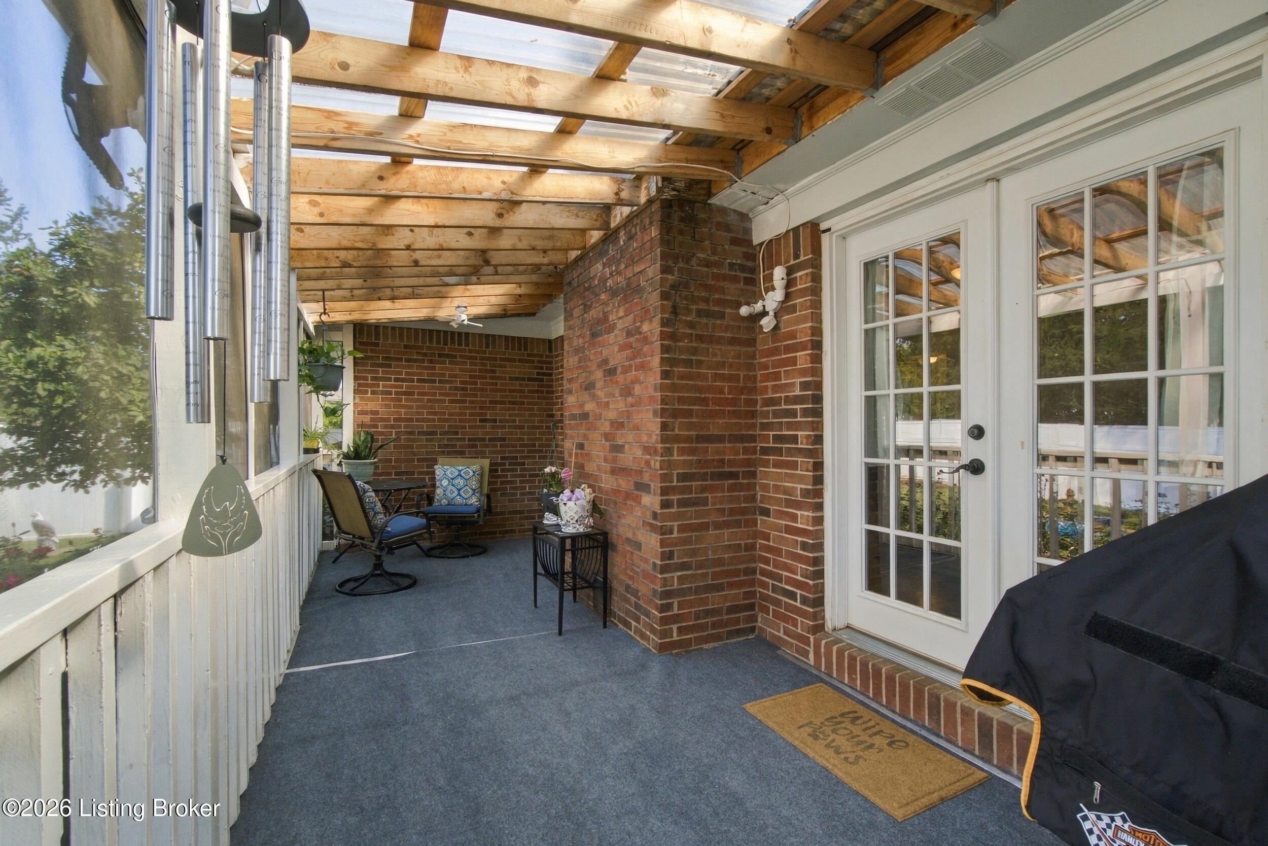 1318 Worth Ave
