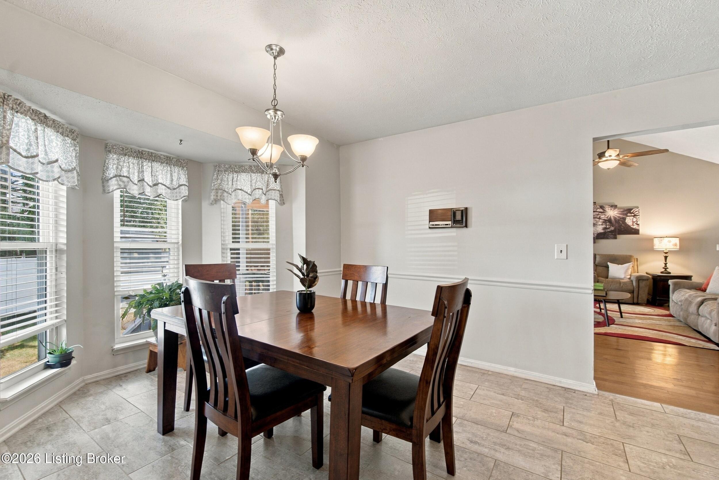 1318 Worth Ave