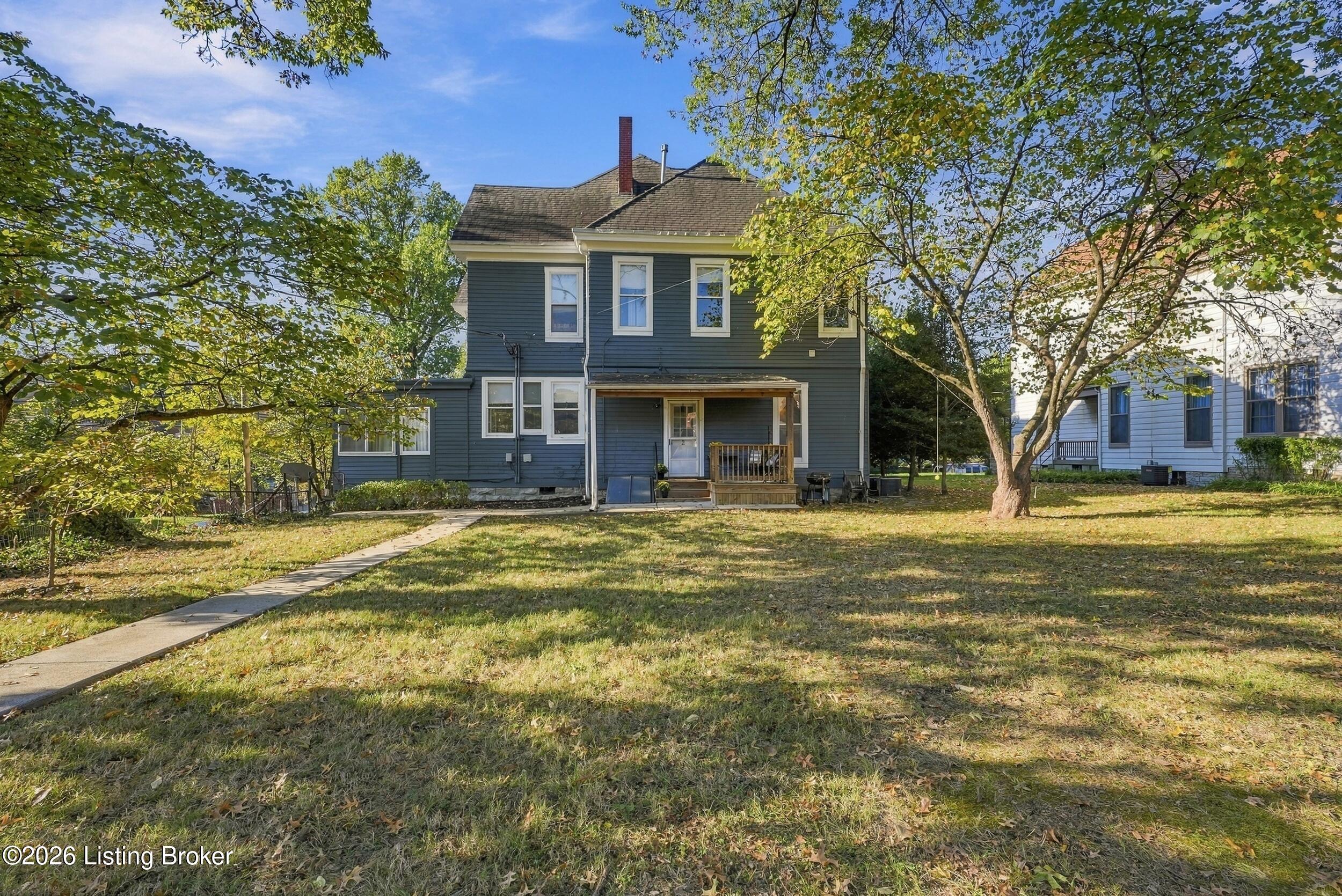 1319 Willow Ave