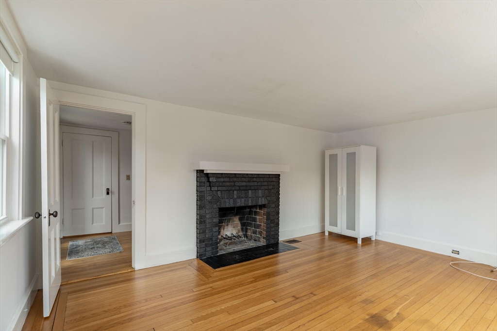 6 King Street # 2