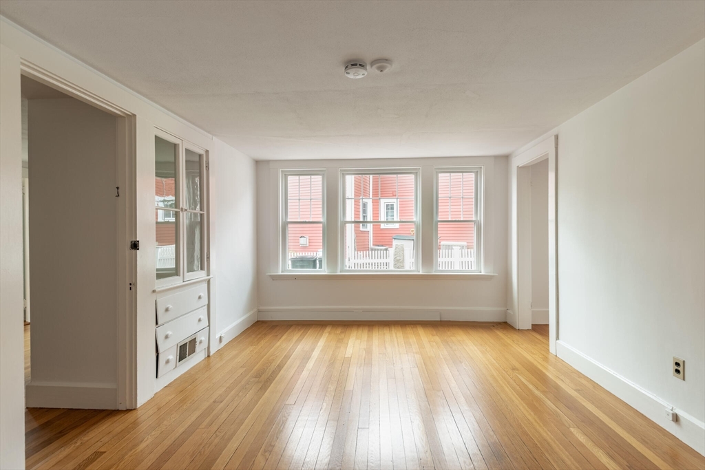 6 King Street # 2