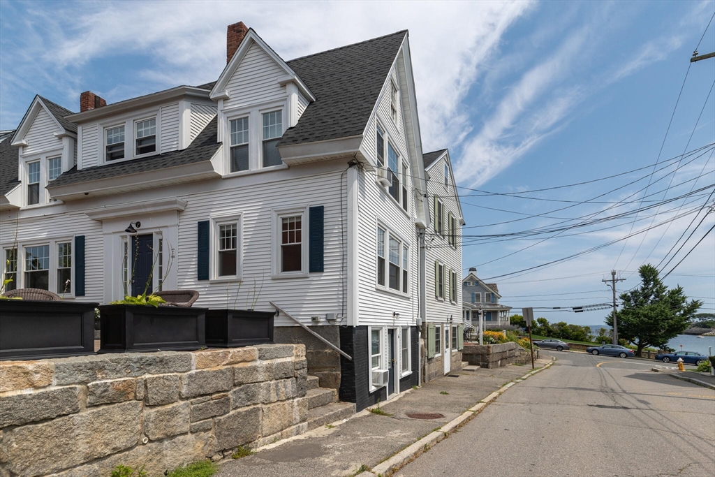 6 King Street # 2