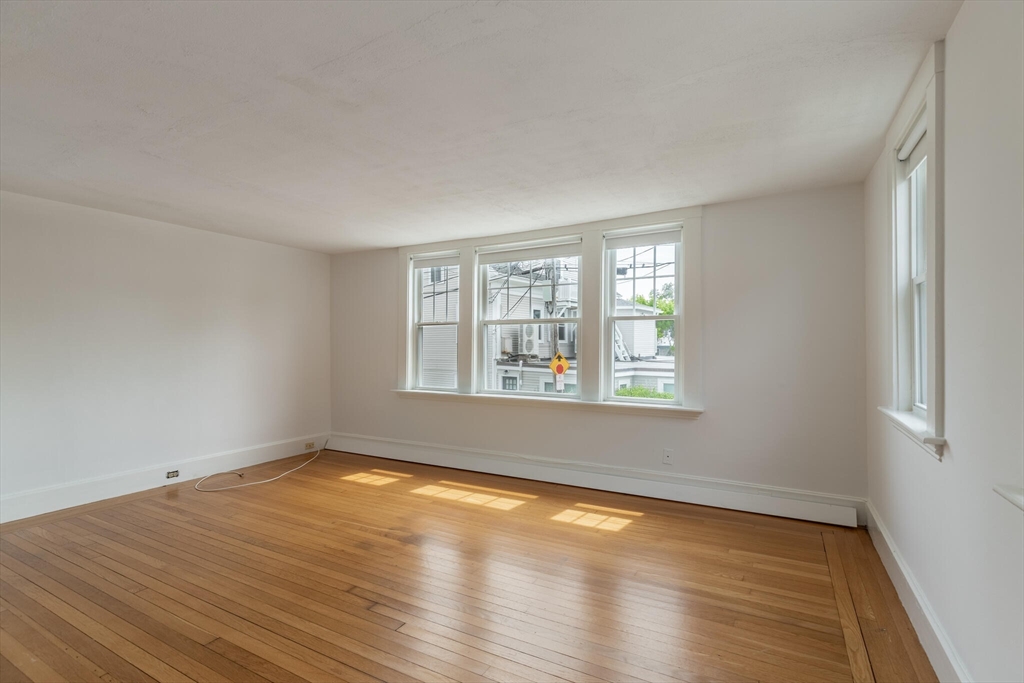 6 King Street # 2