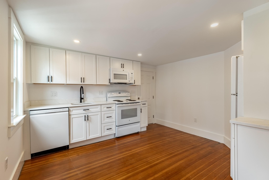 6 King Street # 2