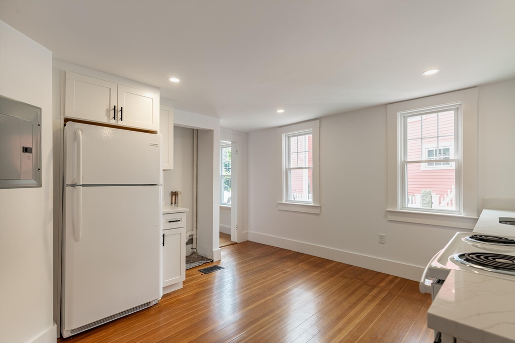 6 King Street # 2