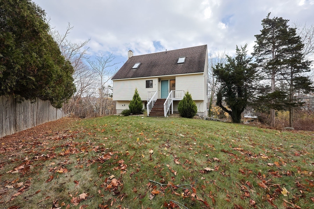 21 Shore Hill Rd