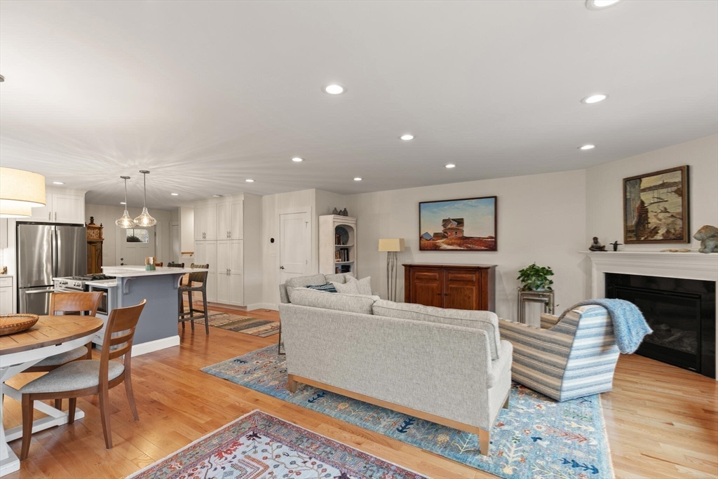 43B Cliff Road # B