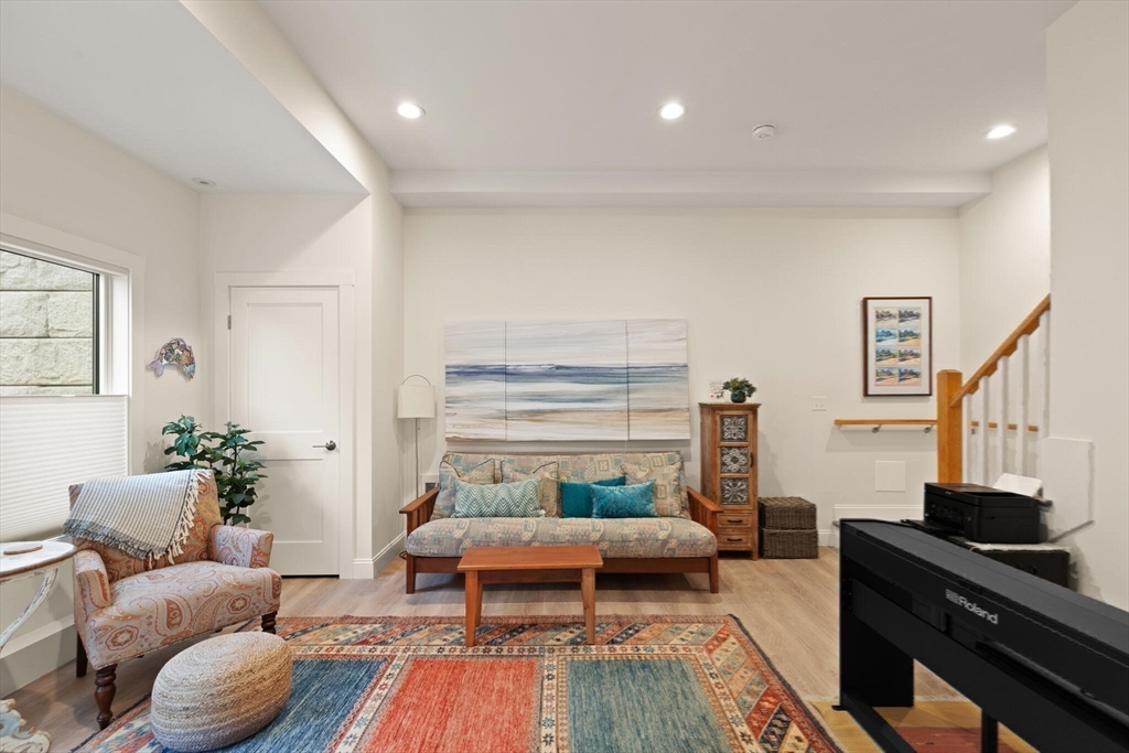 43B Cliff Road # B