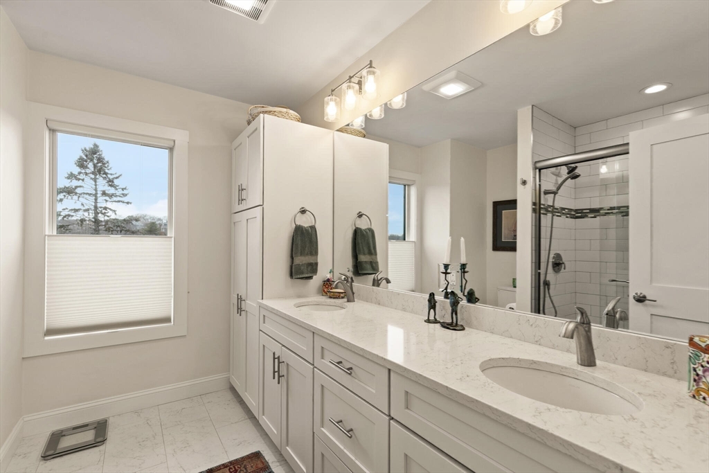 43B Cliff Road # B