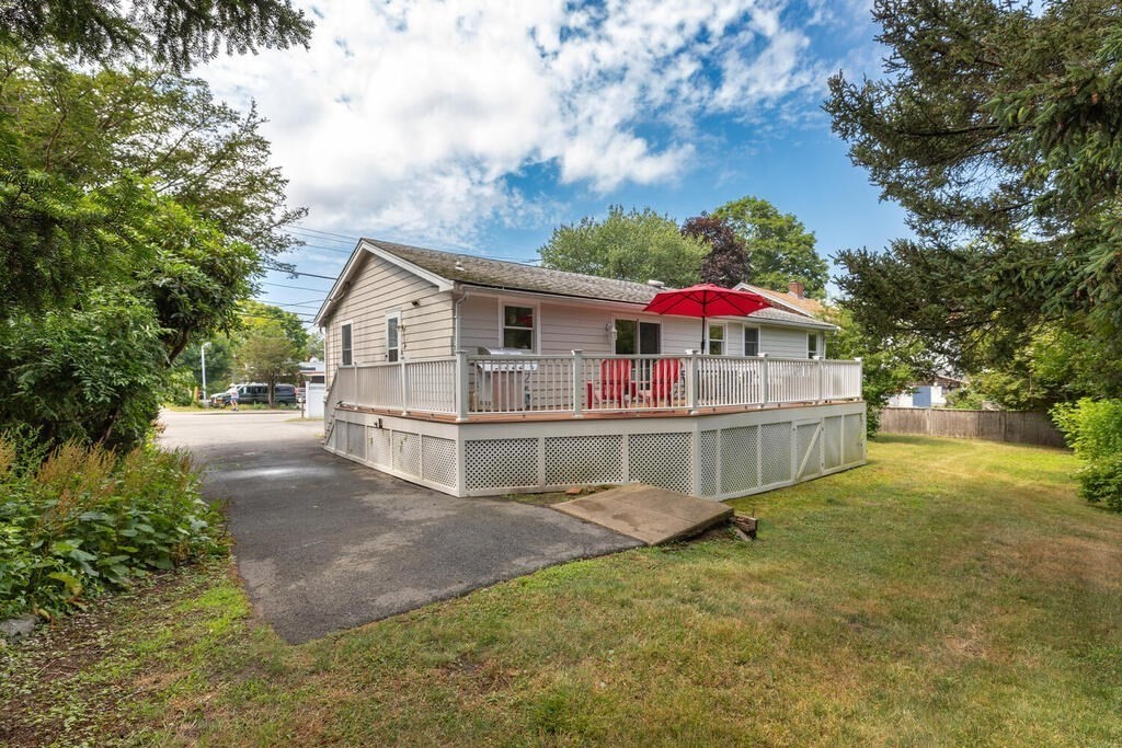 10 Railroad Ave # 1