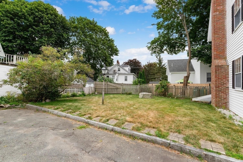 17 Highland Street # 1
