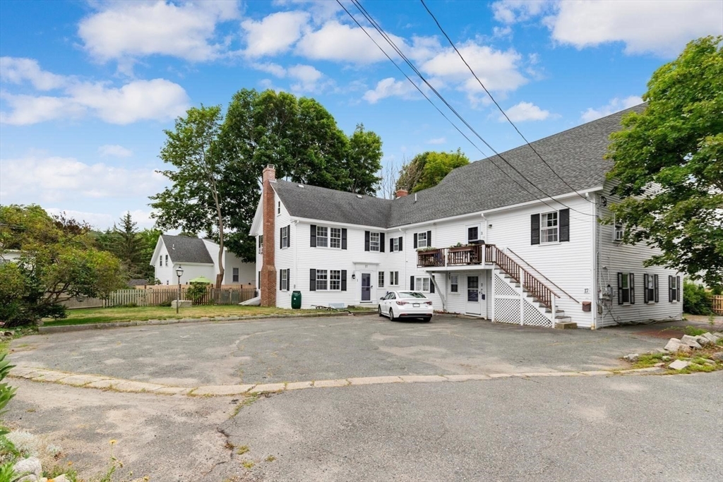 17 Highland Street # 1