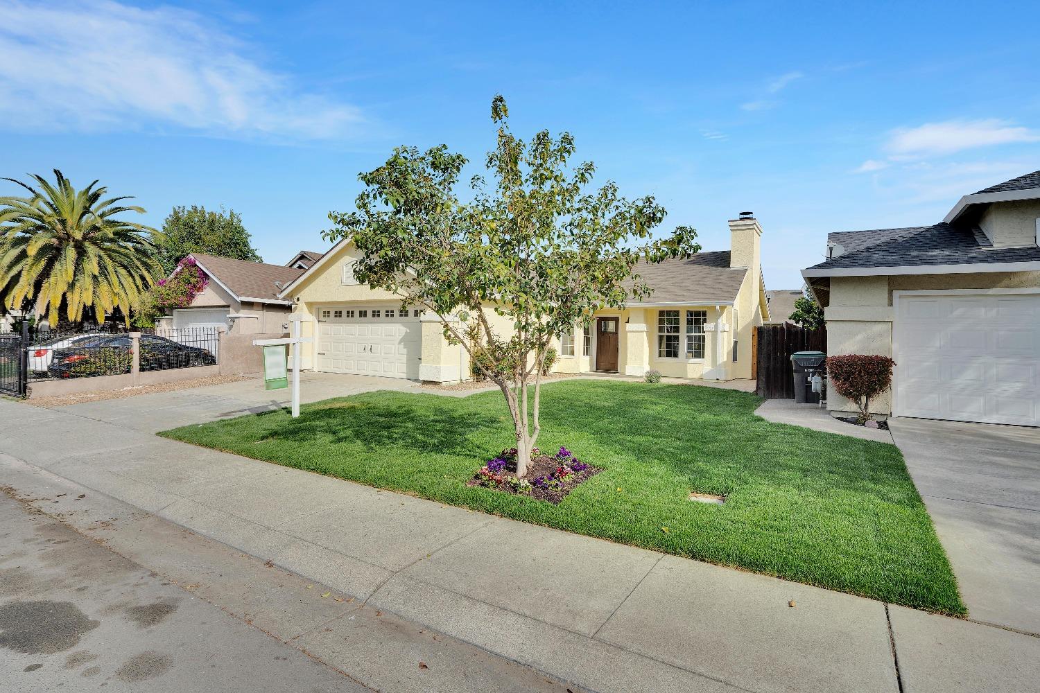 2121 Alta Sierra Street