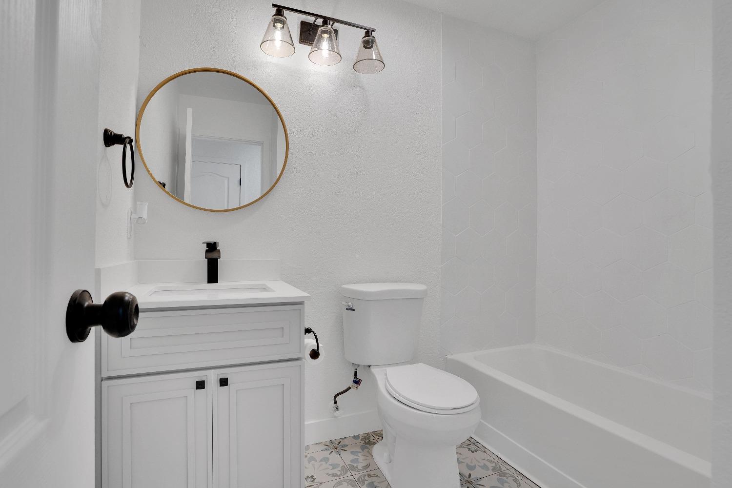 2121 Alta Sierra Street