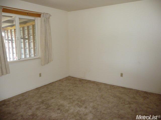 1947 S Adelbert Avenue