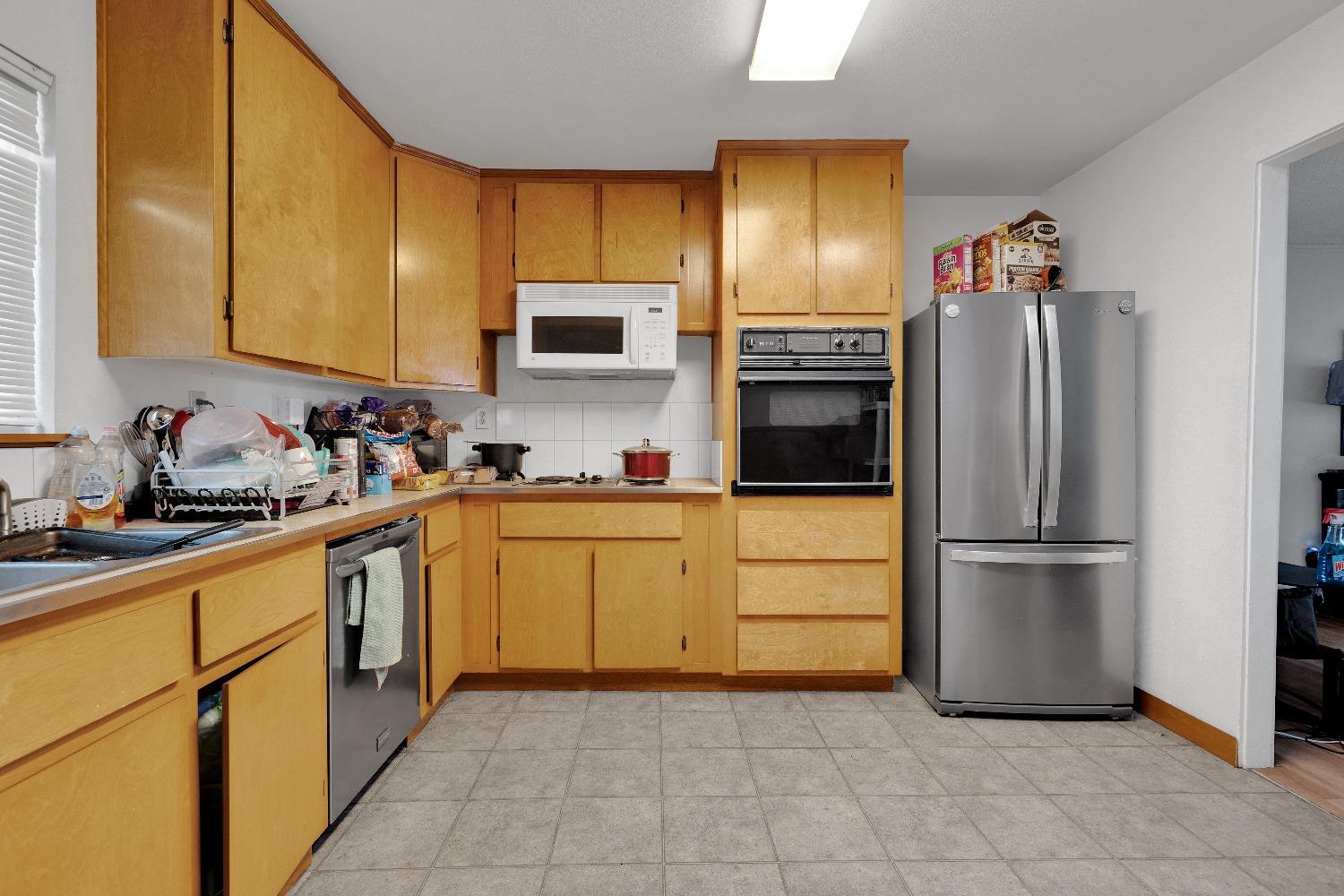 2111 2113 Elmwood Avenue