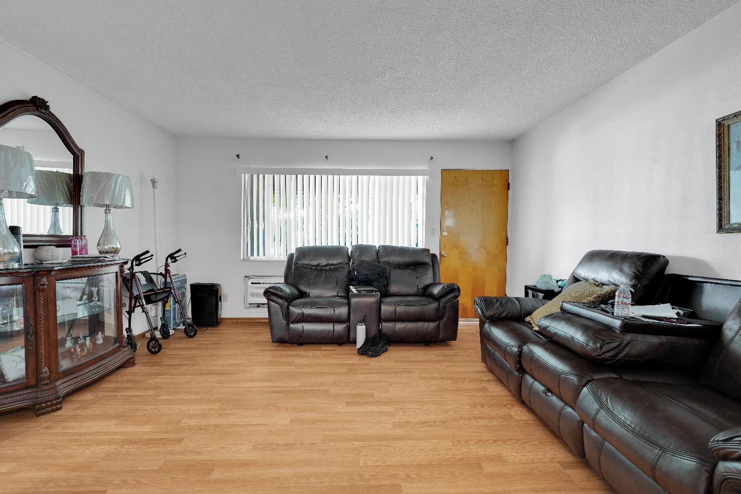 2111 2113 Elmwood Avenue