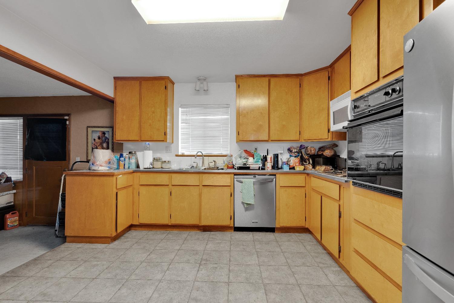 2111 2113 Elmwood Avenue