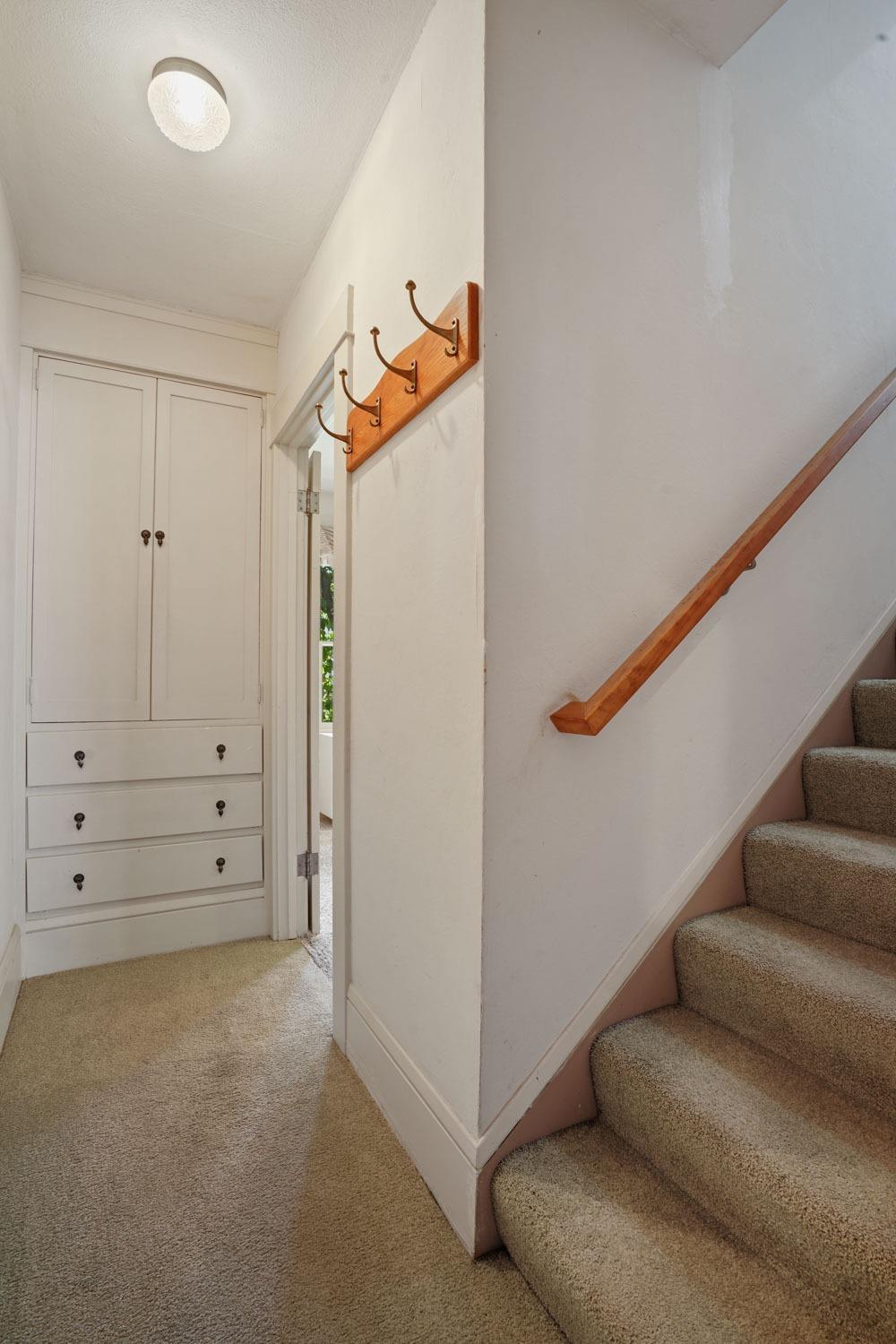 1145 W Magnolia Street