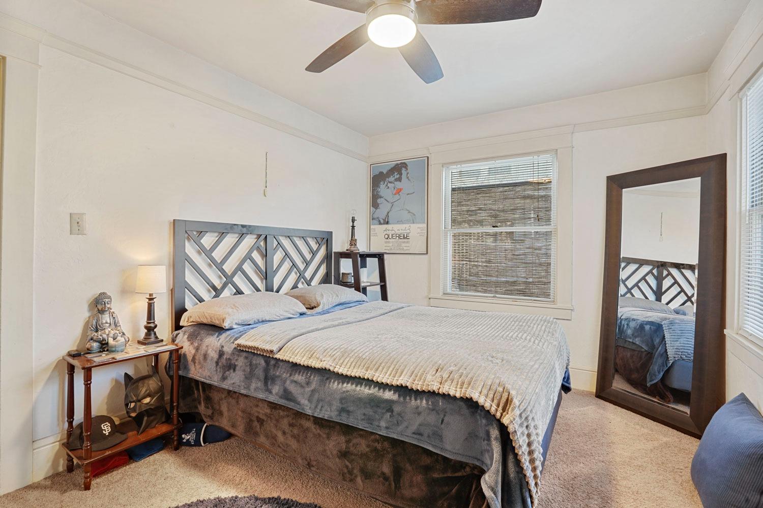 1141 W Magnolia Street