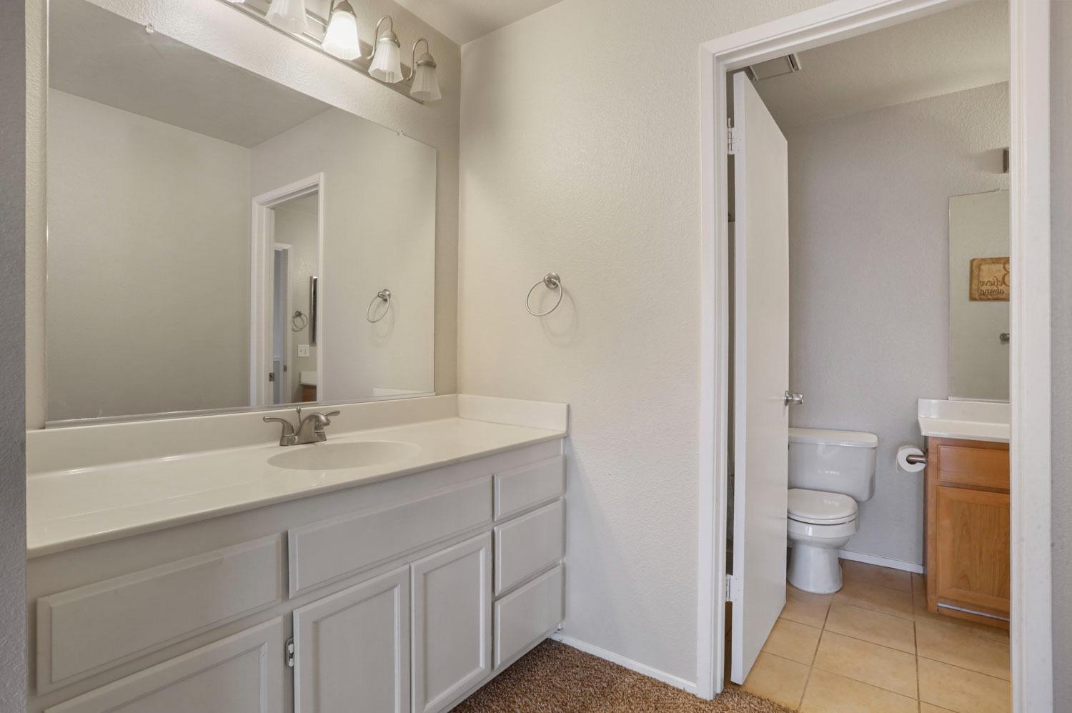 517 Lincoln Avenue C