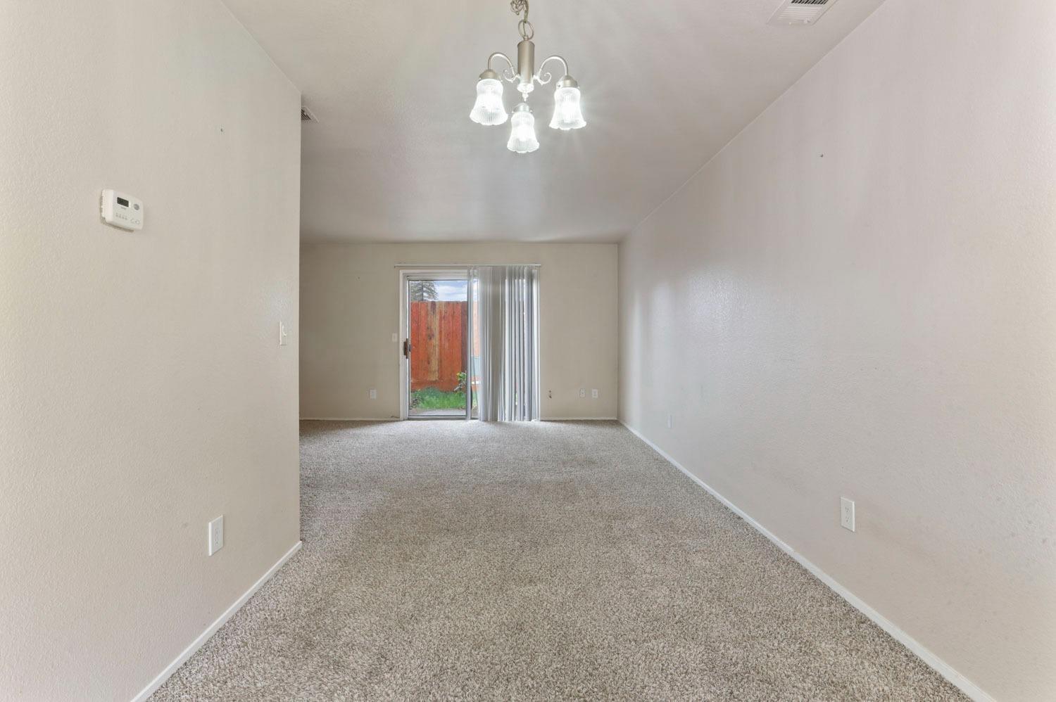 517 Lincoln Avenue C