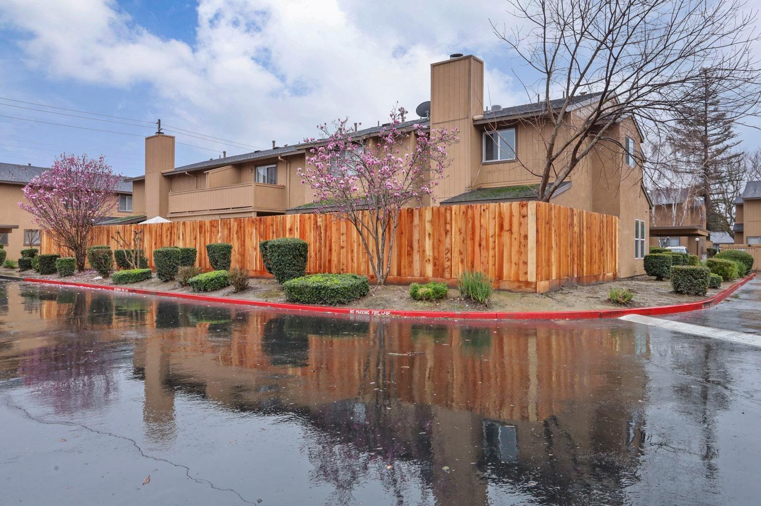 517 Lincoln Avenue C