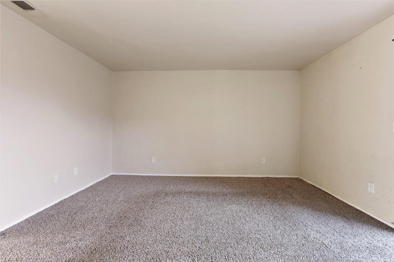 517 Lincoln Avenue C