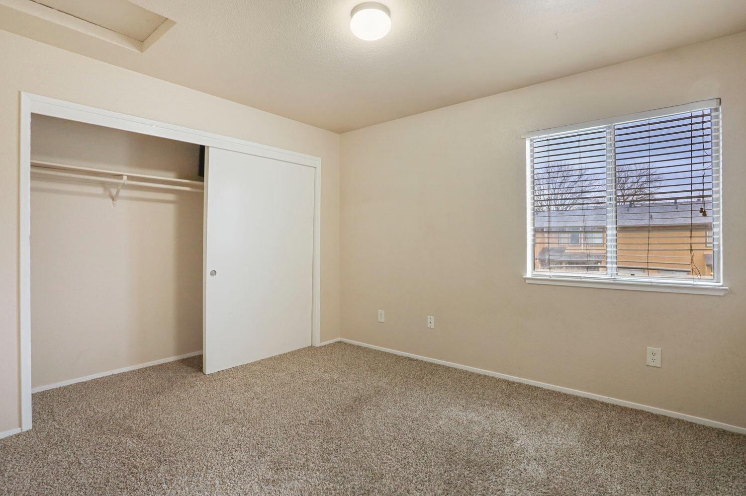 517 Lincoln Avenue C