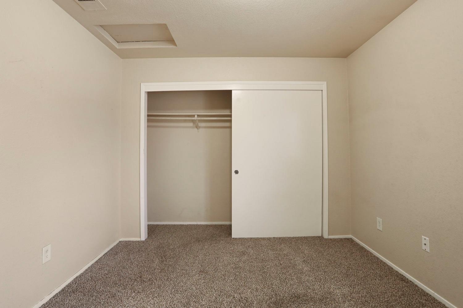 517 Lincoln Avenue C