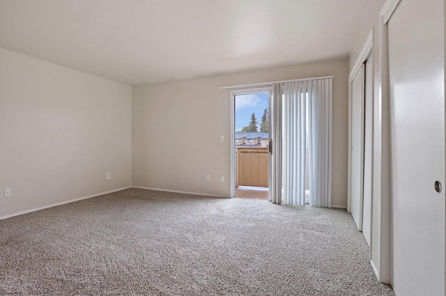 517 Lincoln Avenue C