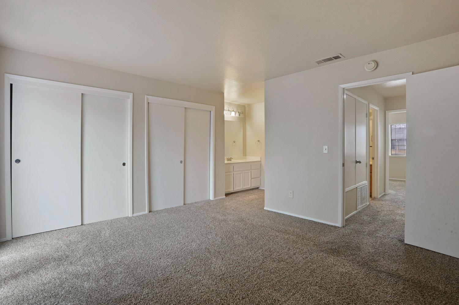 517 Lincoln Avenue C