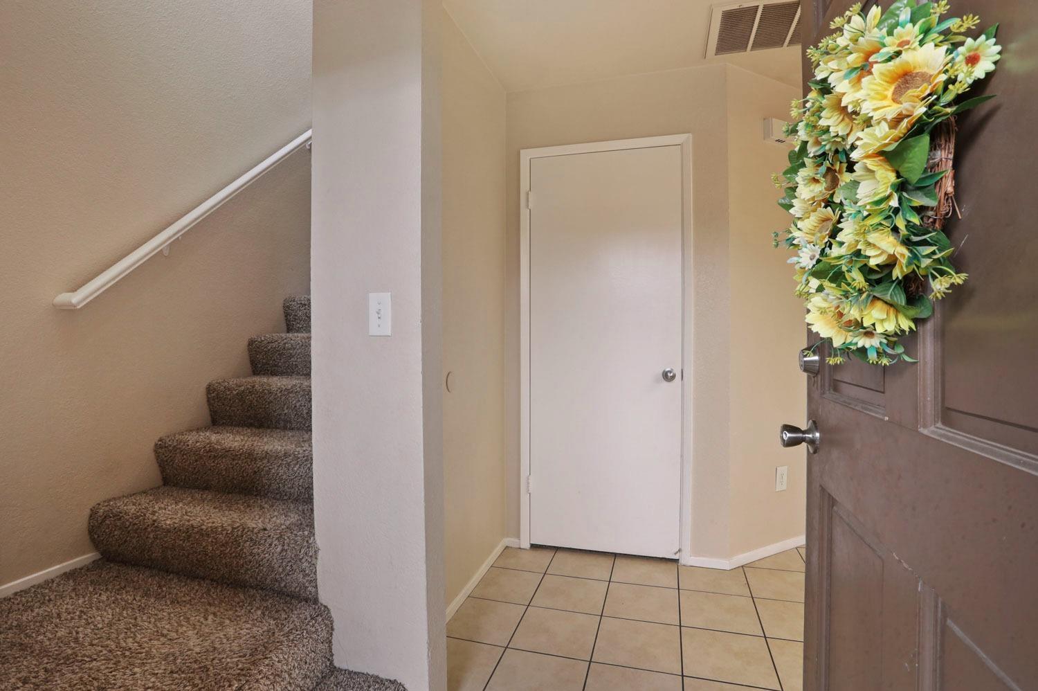 517 Lincoln Avenue C