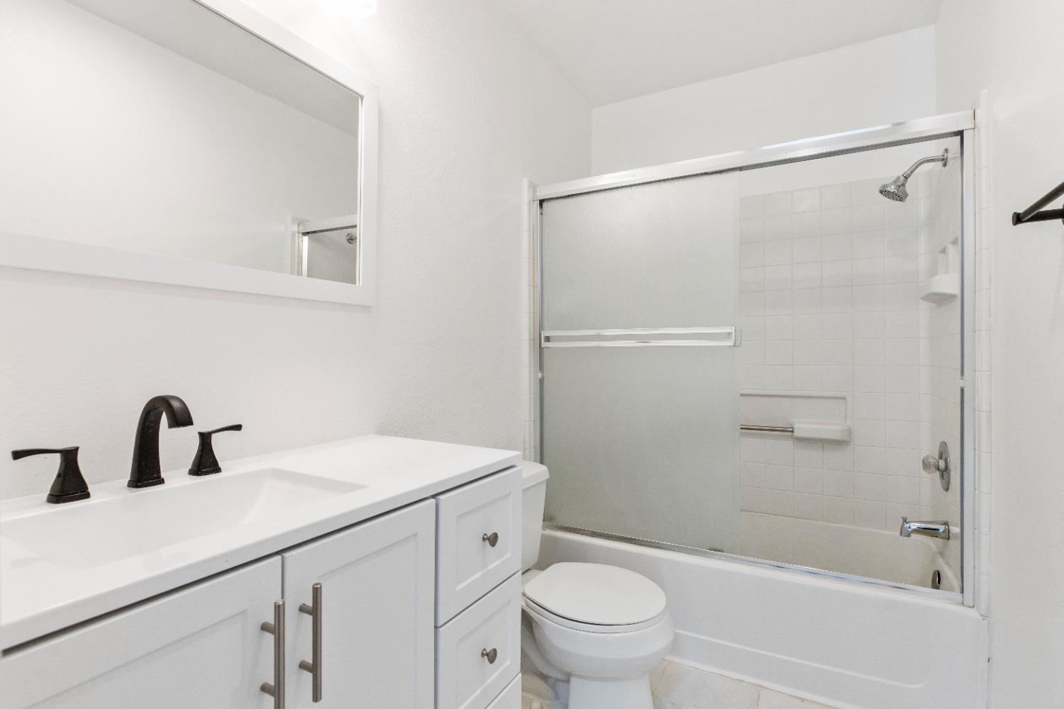 2511 Old Del Monte Street