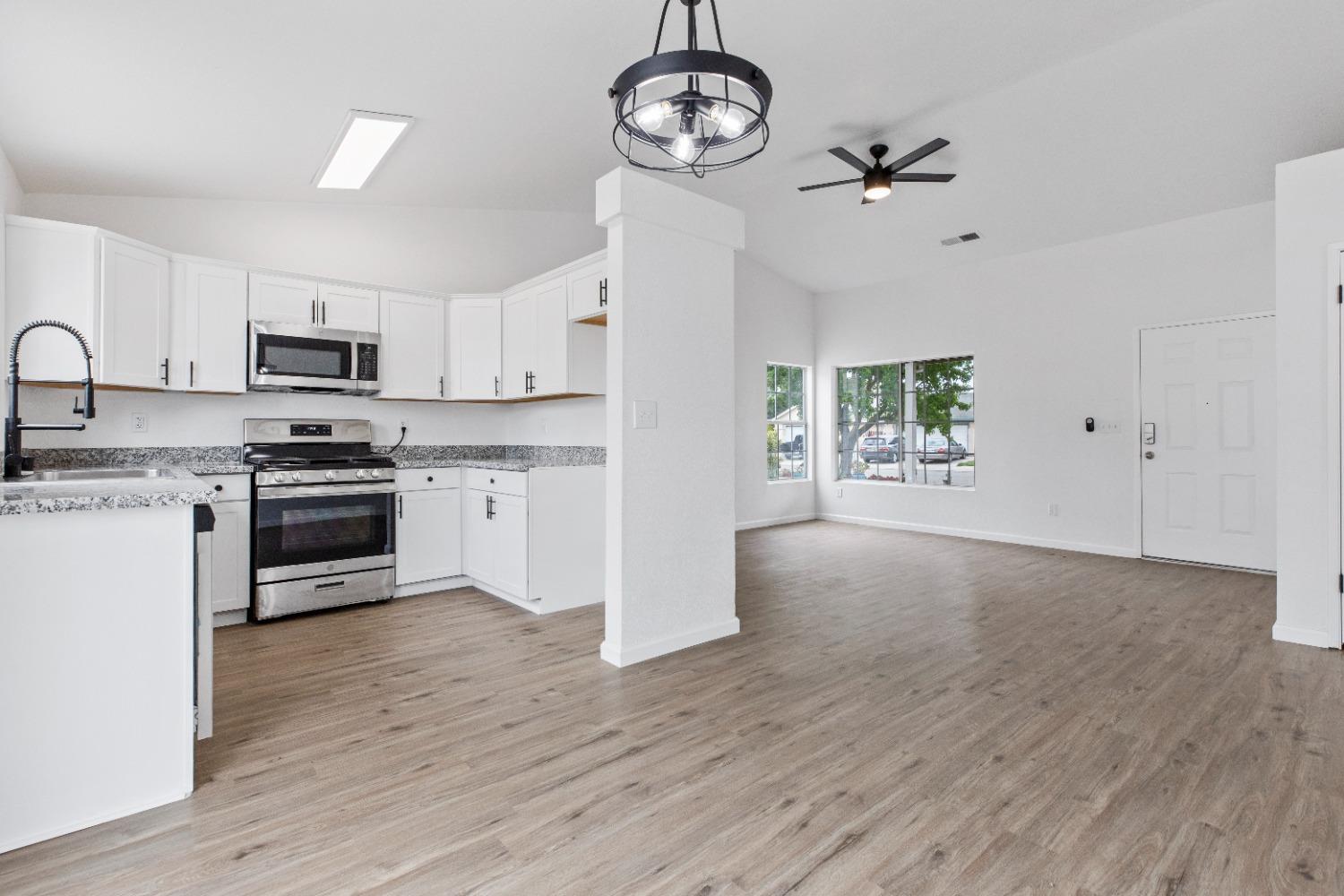 2511 Old Del Monte Street