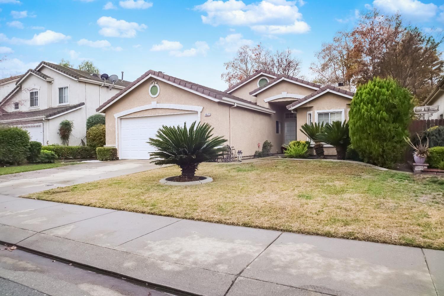 10375 River Bluff Lane