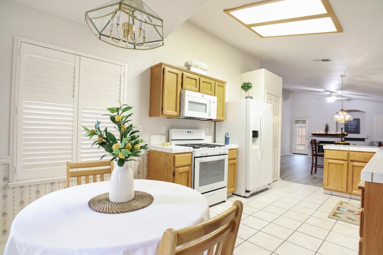 10375 River Bluff Lane