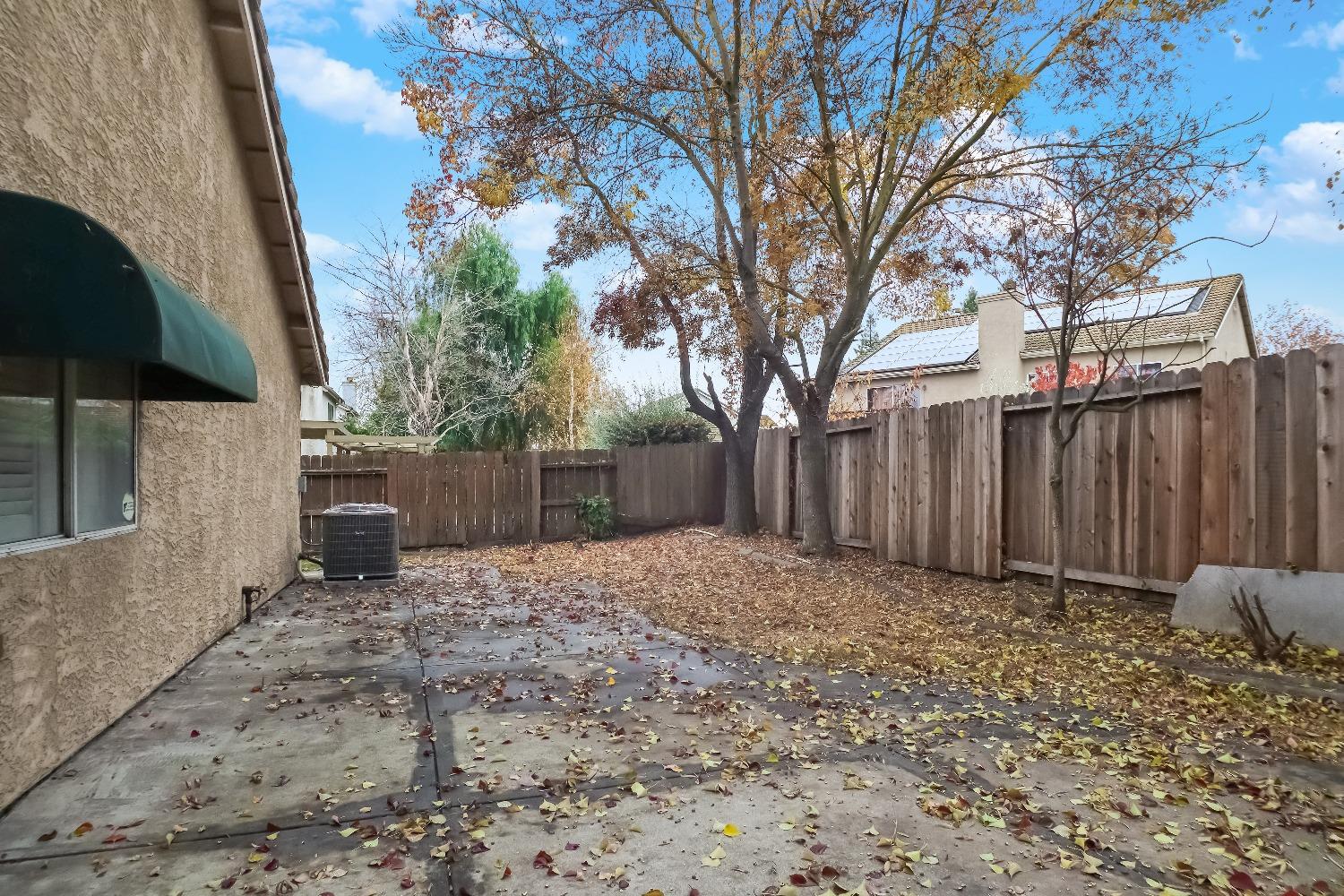 10375 River Bluff Lane