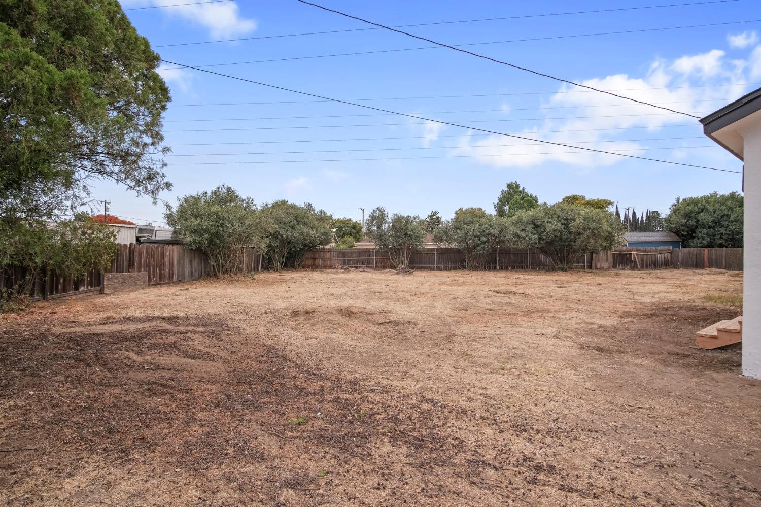 522 Emperor Court