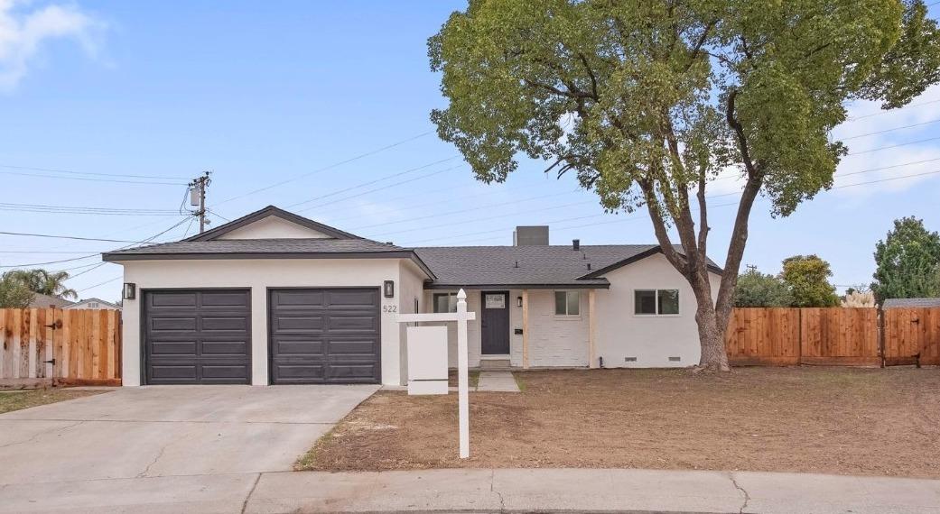 522 Emperor Court
