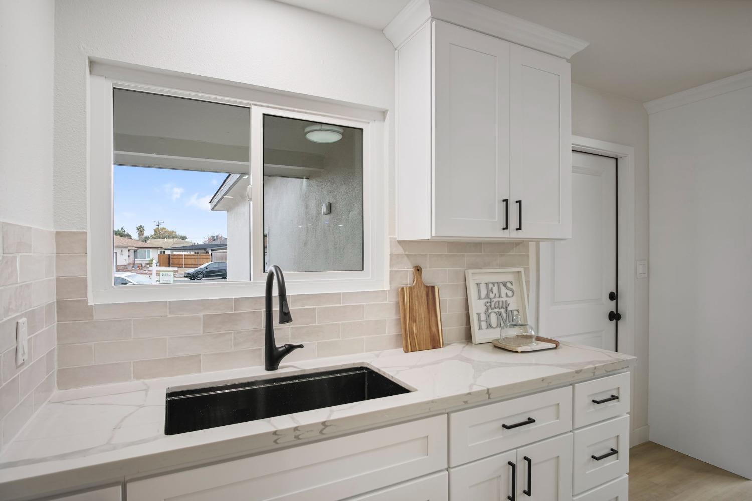 522 Emperor Court