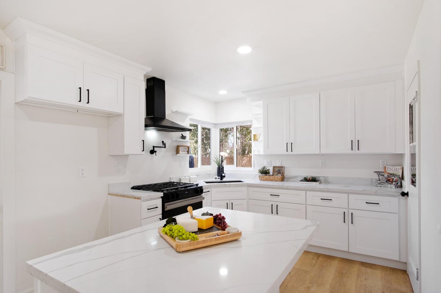 2351 W Euclid Avenue