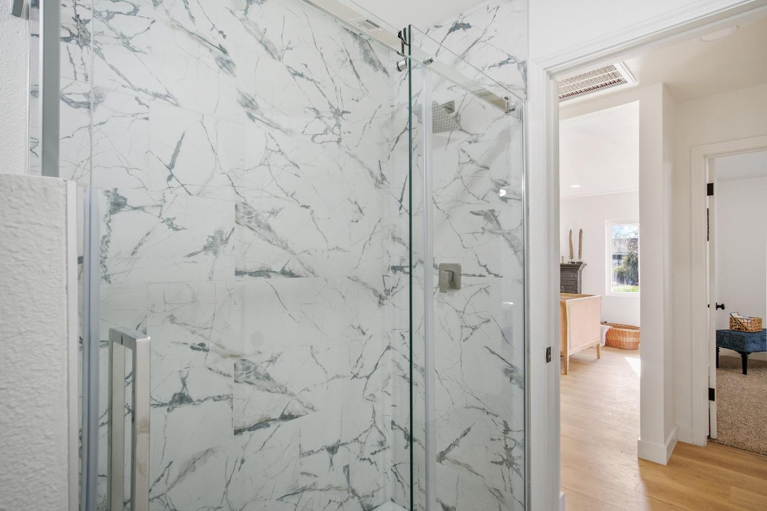 2351 W Euclid Avenue