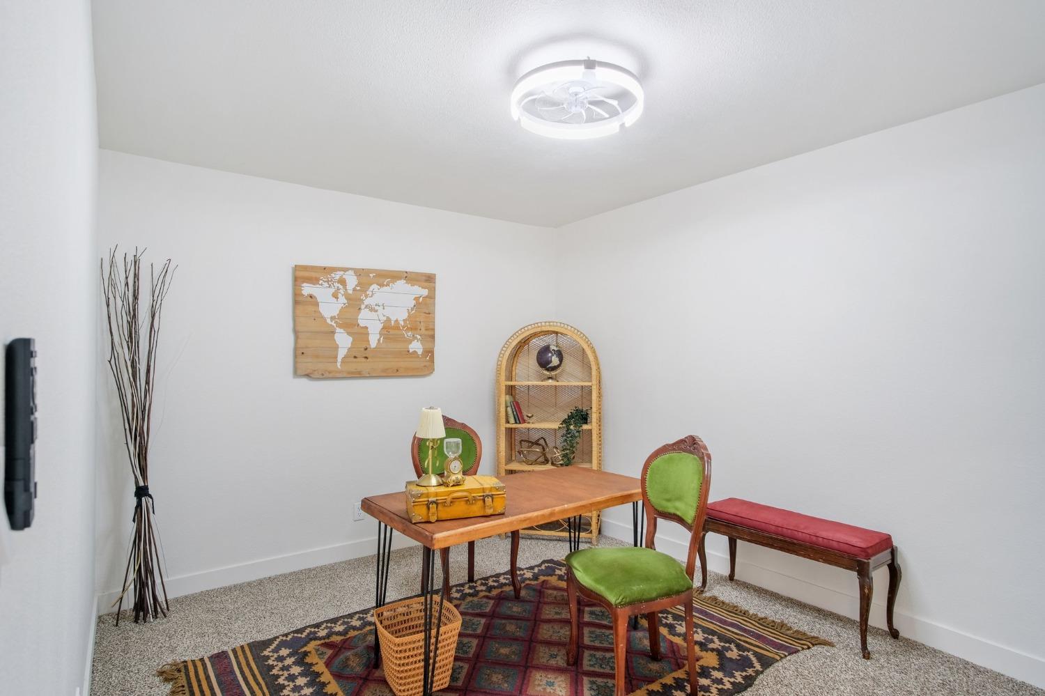 2351 W Euclid Avenue