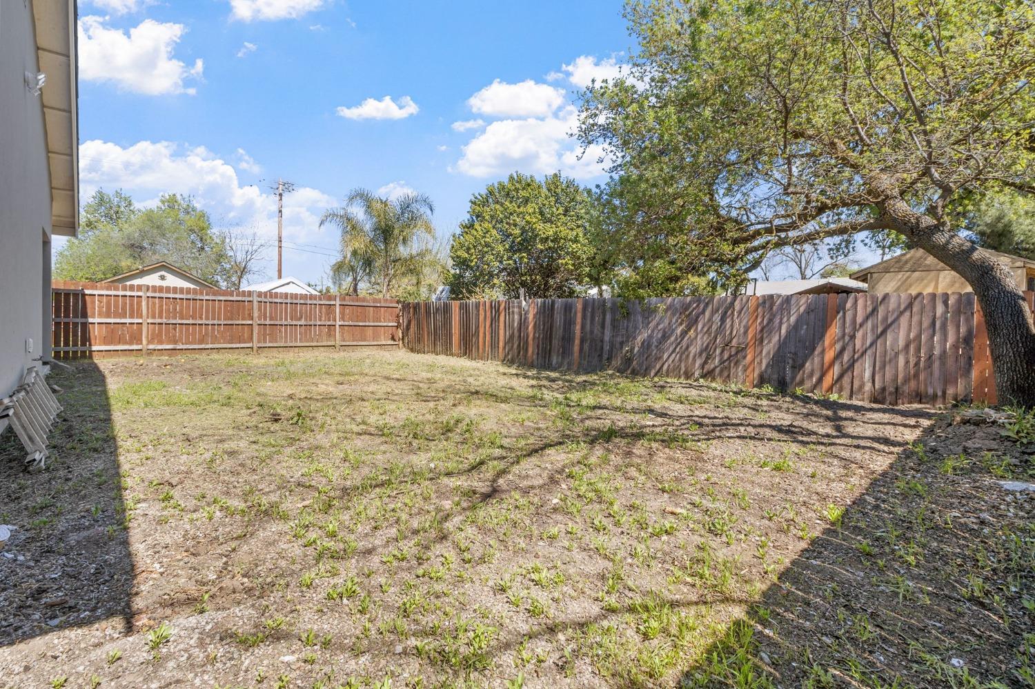 1444 Chronicle Avenue